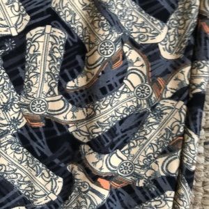 Lularoe OS cowboy boot leggings